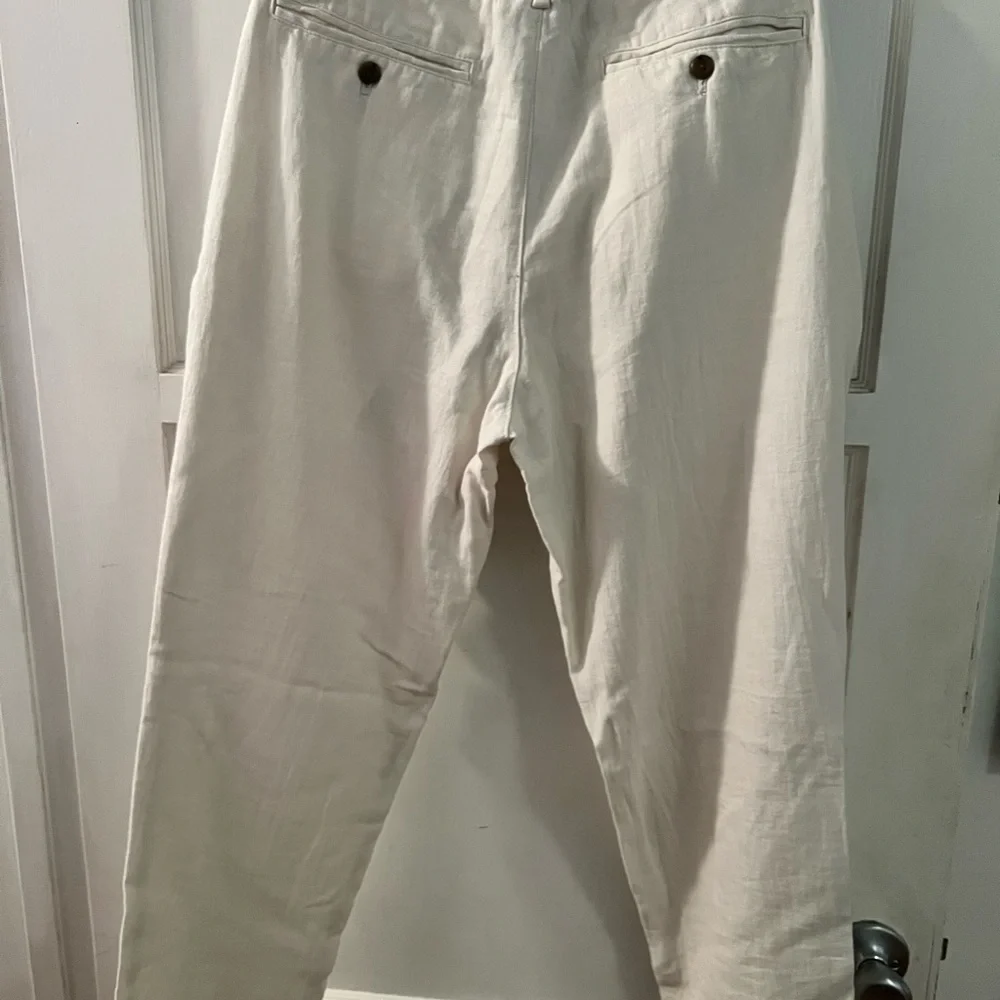 Banana Republic Men's Light Tan Chinos